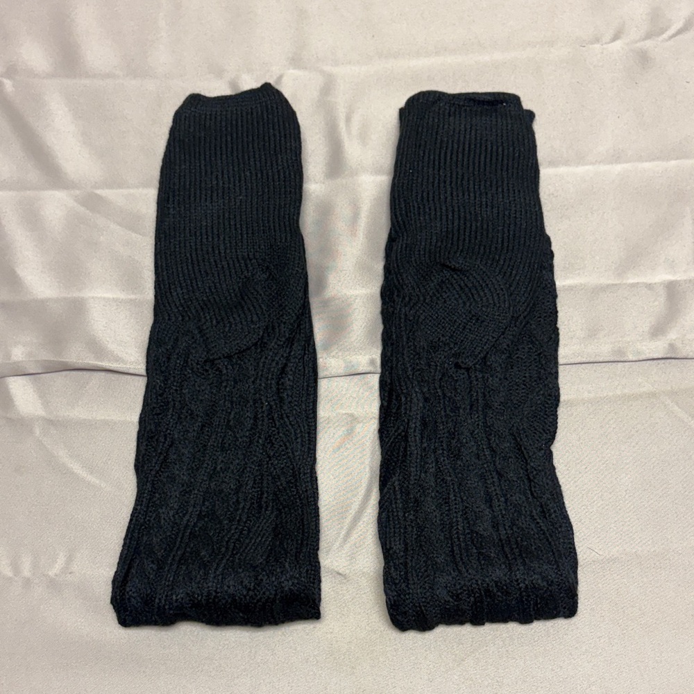 Bundle of Ten Black Cable Knit Socks - Picture 5 of 5